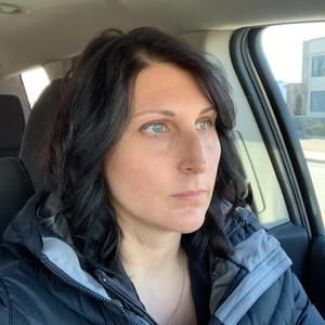 Meet your Posher, Nikki